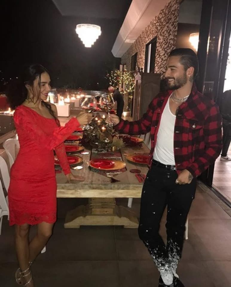 Arias, en algún tiempo se rumoró que mantenía una relación más que cercana con su famoso sobrino.