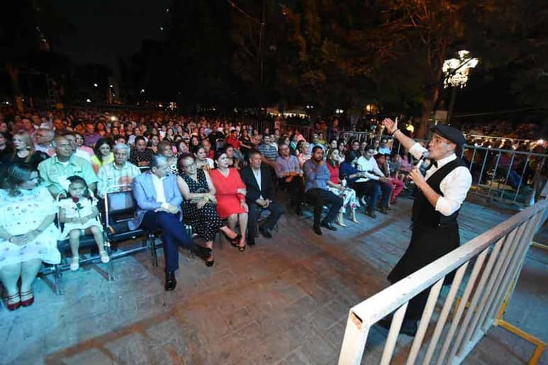 Aumenta. Este año a diferencia del anterior invierten 4 millones de pesos más. Habrá más artistas y además durará más días. (EL SIGLO DE TORREÓN)