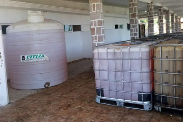 Hallaron cuatro tanques tipo pipa, uno de ellos con capacidad de 35 mil litros y tres de tamaño regular. (EL SIGLO DE DURANGO)