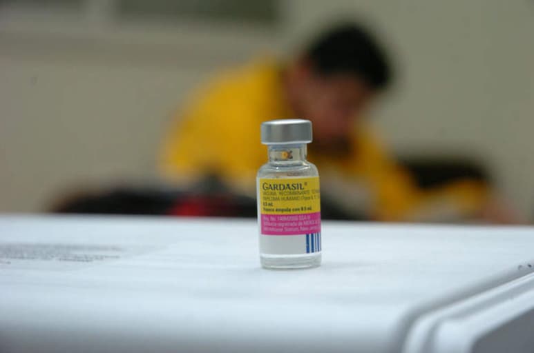Además se reforzará la vacunación permanente para completar esquemas básicos como pentavalente, antihepatitis B, triple viral, antirotavirus, antineumocócica, así como la aplicación de refuerzos de la vacuna DPT y SR. (ARCHIVO)