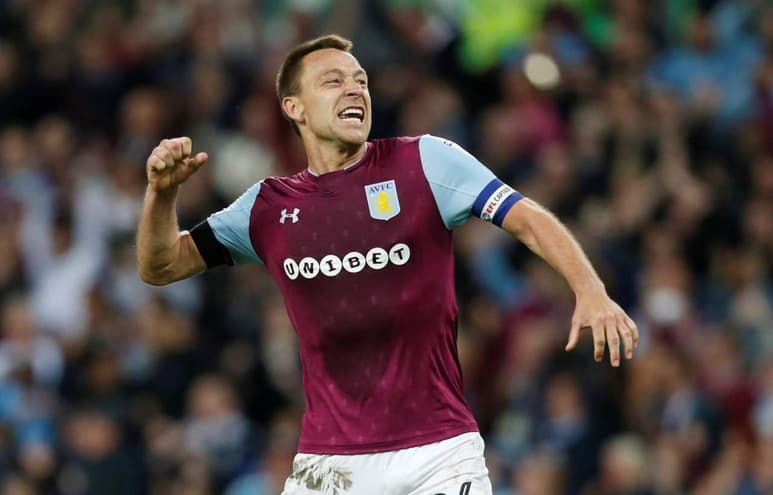 Terry fichó el pasado verano por el Aston Villa tras dejar el Chelsea, pero no consiguió el ascenso a la Premier League tras caer ante el Fulham. (Cortesía)