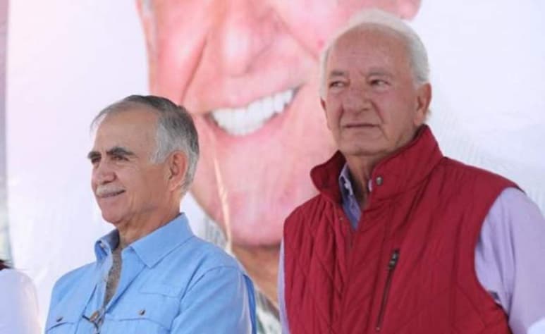 El empresario estuvo en el mitin de AMLO en Tecámac. (EL UNIVERSAL)