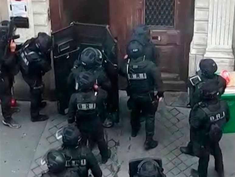Las fuerzas de seguridad fueron oportunas. (AP)