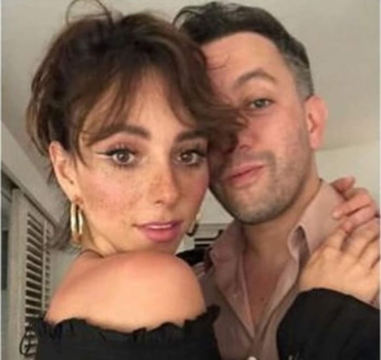 En su presentación cuenta cómo fue su primer encuentro con Natalia, admitió que ella lo mandó a la “friend zone”. (ESPECIAL)