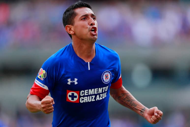 El nuevo refuerzo de Cruz Azul, Elías Hernández, marcó el mejor gol de la Jornada 1 de Liga MX. (Jam Media)