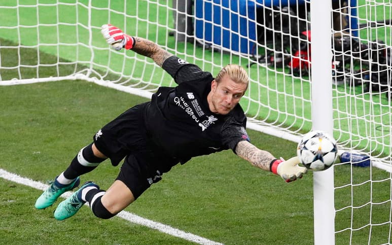 Karius tuvo dos errores garrafales durante la pasada final de Champions League. (ARCHIVO)