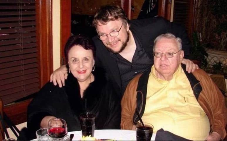 Guillermo del Toro es el segundo hijo del matrimonio que formaron Federico del Toro y Guadalupe Gómez. (ESPECIAL)