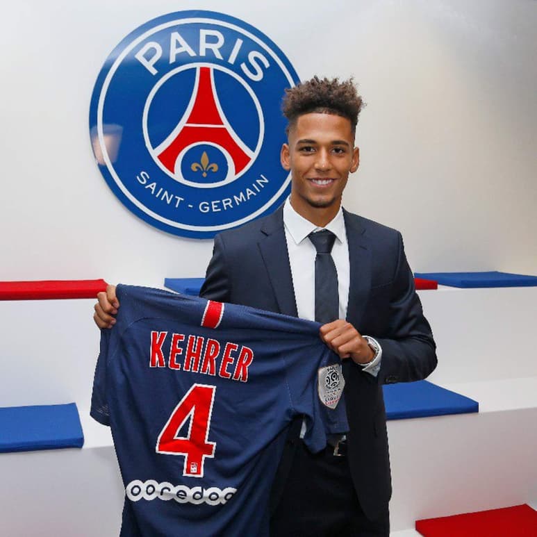 “Thilo Kehrer se ha unido al Paris Saint-Germain durante cinco temporadas, el internacional alemán ya se encuentra en la capital para firmar su contrato y entrenar con el equipo”, anunció el conjunto en su página oficial. (ESPECIAL)