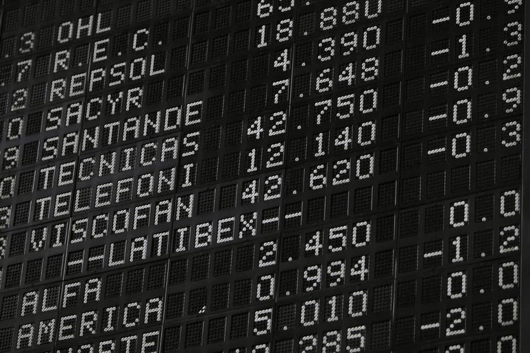 Relación. El riesgo país mostró tres puntos con relación a su nivel del 24 de agosto. (ARCHIVO)