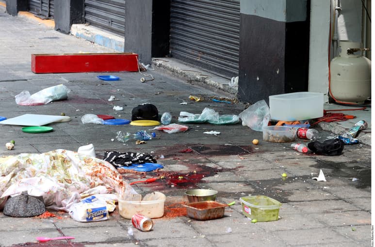 Crimen. El lugar del ataque fue acordonado y fue vigilado por policías preventivos de la Secretaría de Seguridad Pública capitalina (SSP).