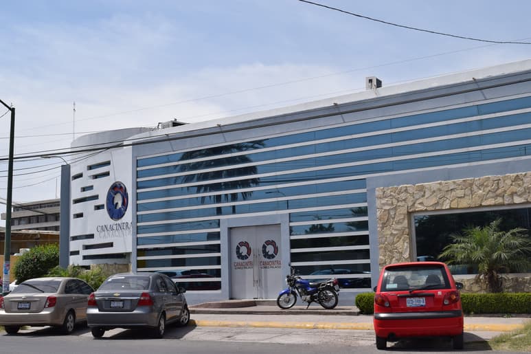 Favorable. El nuevo acuerdo comercial de Norteamérica, favorecerá a la industria de la región y del país, advierten. (EL SIGLO DE TORREÓN)