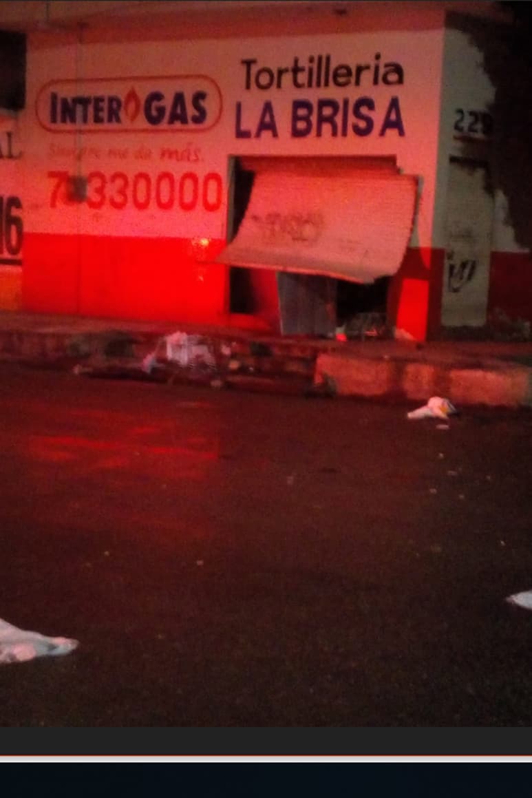 Ilesos. Se incendia tortillería por explosión de tanque de gas; no se reportan heridos. (EL SIGLO DE TORREÓN) 