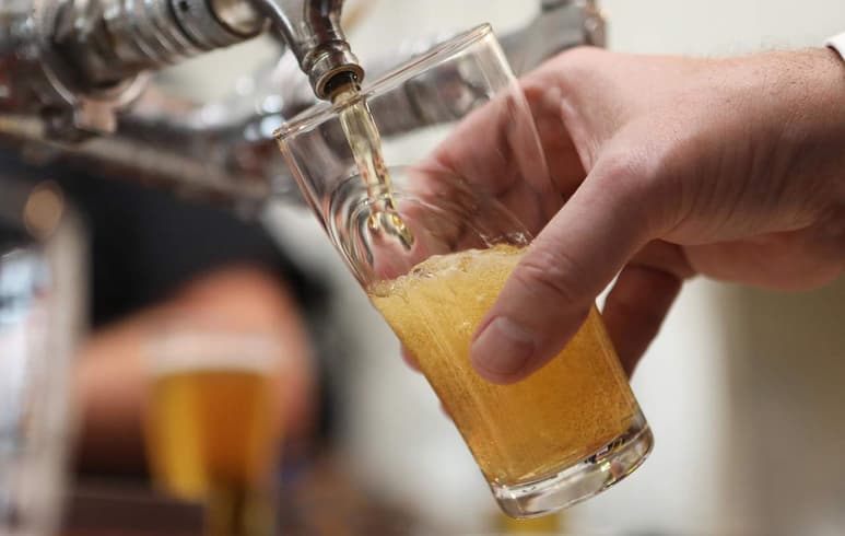 Emprendedores laguneros buscan proyectar la cerveza artesanal y sus productos. (ARCHIVO)