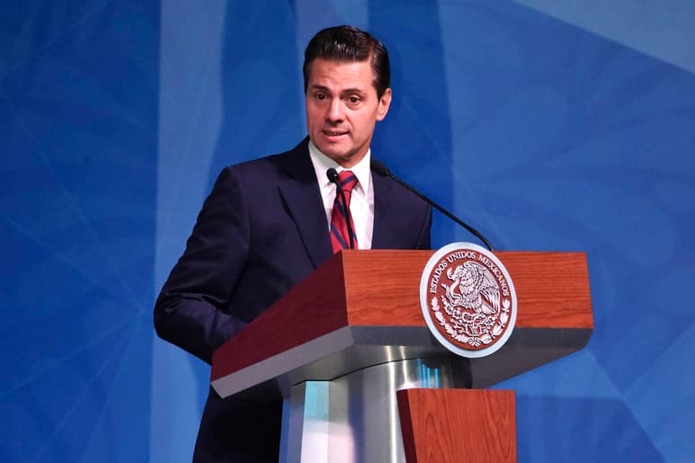 Es una obra pensada 'en el mayor número de usuarios que cada día se están registrando, y en consecuencia, creo que México demanda un aeropuerto moderno y con una visión de largo plazo”, dijo. (ARCHIVO)