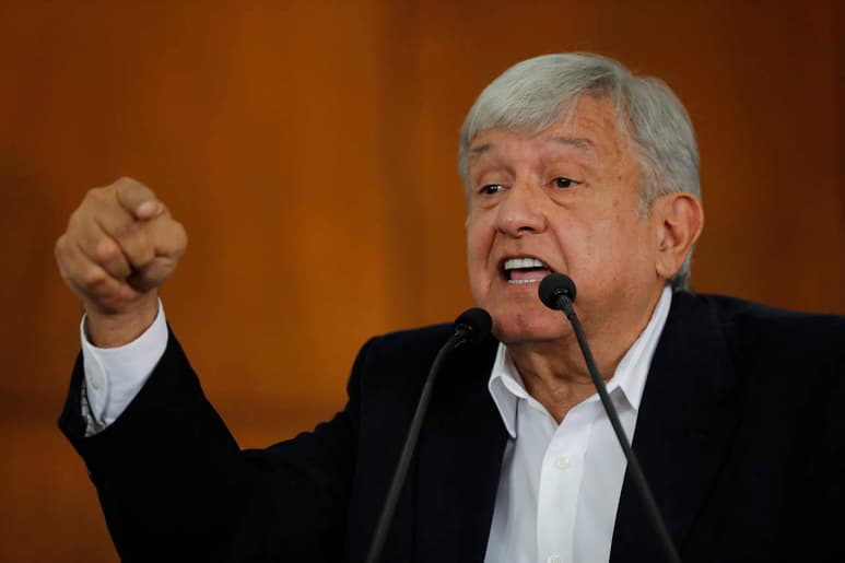 'Súmense y pongan orden. La democracia no puede ser trastocada y si frena el crecimiento de México, no podrá intentar disminuir la desigualdad social', agregó. (ARCHIVO)