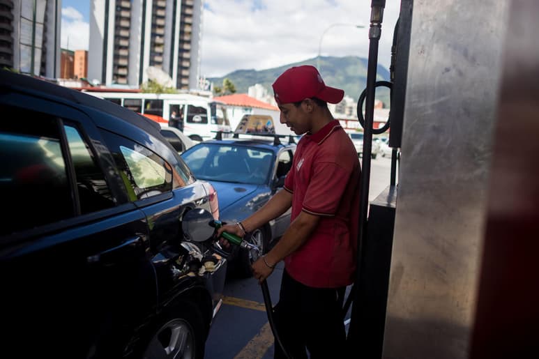 Gasolina. Ahora Venezuela enfrenta escasez de lo que es principal productor, de combustible.