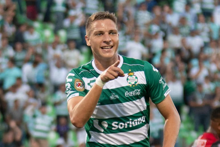 Julio Furch ha iniciado los trámites para obtener su nacionalidad mexicana. (ARCHIVO)