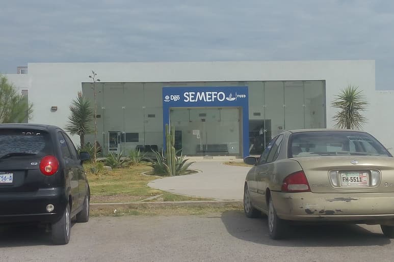 Suicidio. Quinceañera se quita la vida en Bermejillo por problemas sentimentales. El cadáver fue enviado al Semefo.
