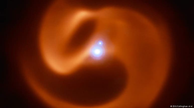Se considera como posible fuente de un futuro estallido de rayos gamma de larga duración. (ESPECIAL)