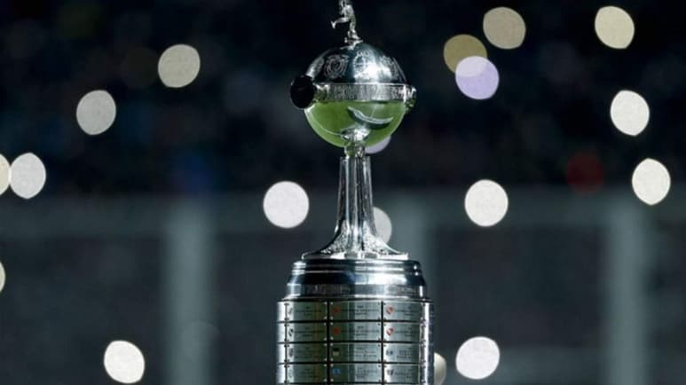 La intención de esta junta es que el futbol mexicano en cuestión de Selección y clubes, vuelva a participar en torneos de Sudamérica como la Copa América, la Copa Libertadores y la Copa Sudamericana. (ESPECIAL)