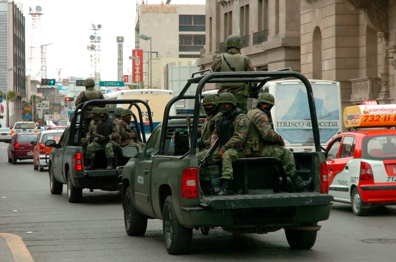 Frente a especialistas e investigadores que cuestionan la Guardia Nacional, diputados de los partidos Morena y del Trabajo (PT) defendieron a la nueva corporación que tiene el propósito de proteger a la ciudadanía, a través de una fuerza civil. (ARCHIVO)