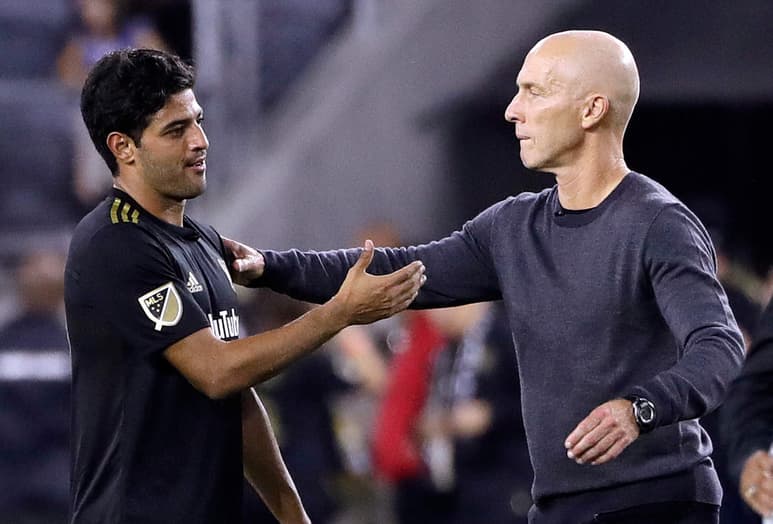 La página oficial del “ejército negro y dorado” publicó que, la afición californiana eligió al “bombardero” como el jugador más destacado del equipo en la temporada, que curiosamente marcó el debut de la franquicia y del mismo Carlos Vela en la MLS. (ARCHIVO)