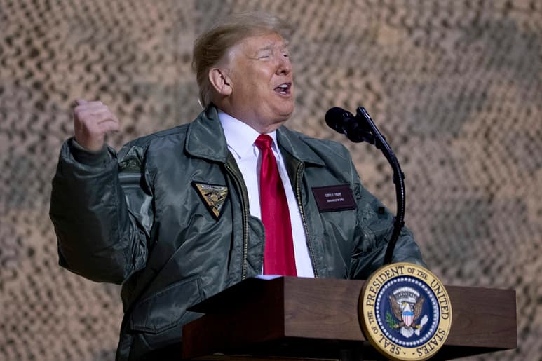 La mayoría, un 58 %, apuesta por que Trump no insista en su idea de levantar una barrera física en la frontera sur de EU. (ARCHIVO)