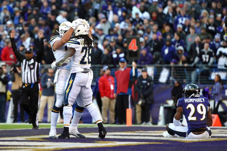Los Chargers vengaron la derrota por 22-10 de hace dos semanas ante Baltimore (10-7), monarca de la división Norte de la AFC.