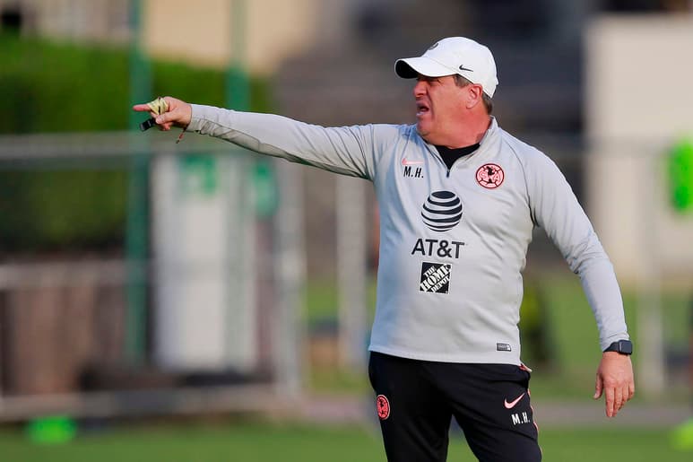 'Piojo' y 'Tata' coincidieron el lunes pasado en el Centro de Alto Rendimiento ya que cuadro de Coapa realizó parte de su pretemporada en dichas instalaciones. (Jam Media)