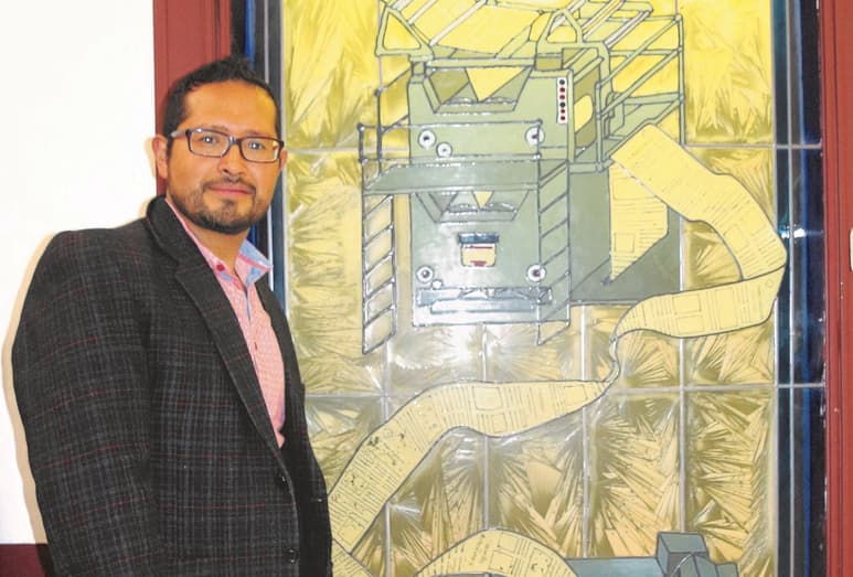 Protagonista. El pianista lagunero Sergio Vázquez, titular en la Compañía de Ópera de Bellas Artes, festeja 25 años de su debut en Torreón, y una carrera marcada por la disciplina y el esfuerzo. (EL SIGLO DE TORREÓN)
