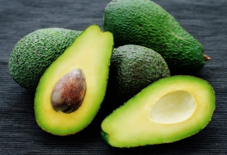 Tendencia.El tomate y el aguacate son los que presentan una mayor variación en los precios. (ARCHIVO)