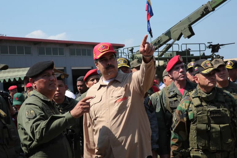 El presidente de Venezuela, Nicolás Maduro, rechazó el ultimátum dado por España, Francia, Alemania y Reino Unido para convocar elecciones en un plazo de ocho días si no quiere reconozcan a Juan Guaidó, jefe de la Asamblea Nacional, como jefe de Estado legítimo del país. (EFE)