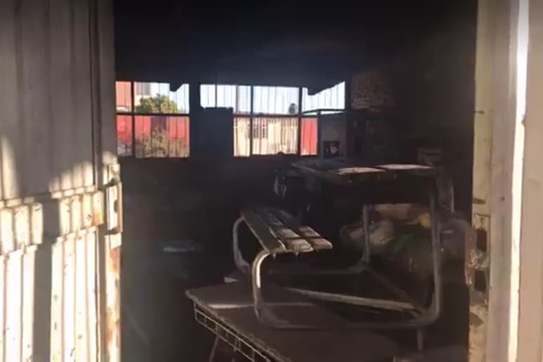 Siniestro. El local, un salón de clases convertido en bodega, no tenía instalación eléctrica operando.