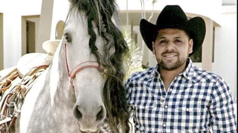 Luto. El cuerpo del sobrino de Joan Sebastian, Hugo Figueroa, fue encontrado sin vida en Michoacán. (ESPECIAL)