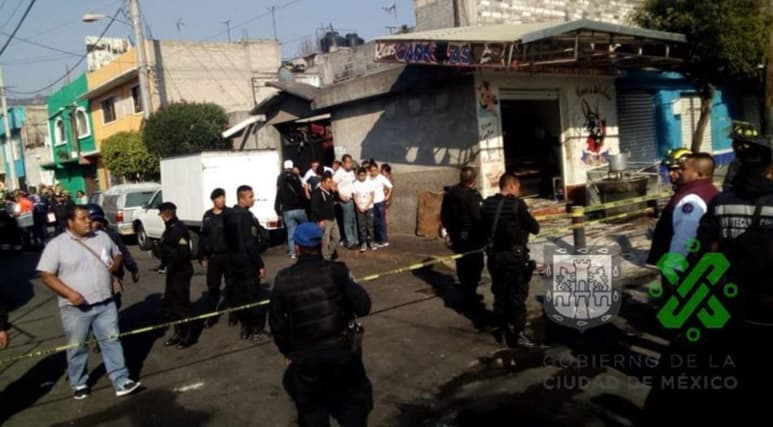 El Centro de Información Vial de la Secretaría de Seguridad Ciudadana capitalino informó que la explosión se registró en el cruce de las calles Rosario Castellanos y Juan de Brizuela, en la colonia Palmatitla en Cuautepec, por lo que pidió evitar la zona. (ARCHIVO)