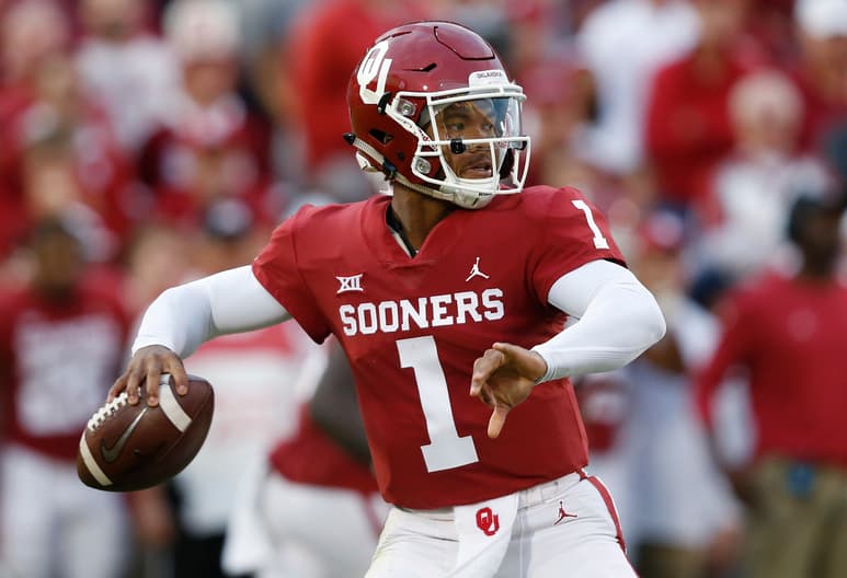 El ganador del Trofeo Heisman, Kyler Murray, que ya había llegado a un acuerdo con los Atléticos de Oakland, se decidió por la NFL.
