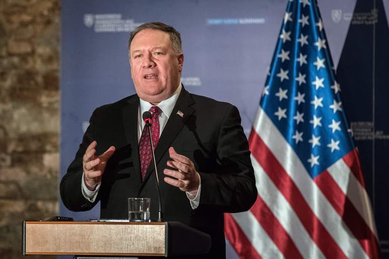 El secretario de Estado reiteró que la expectativa de Washington es que 'toda la comunidad de naciones quite su apoyo a Maduro y apoye a la gente' del país latinoamericano. (EFE)