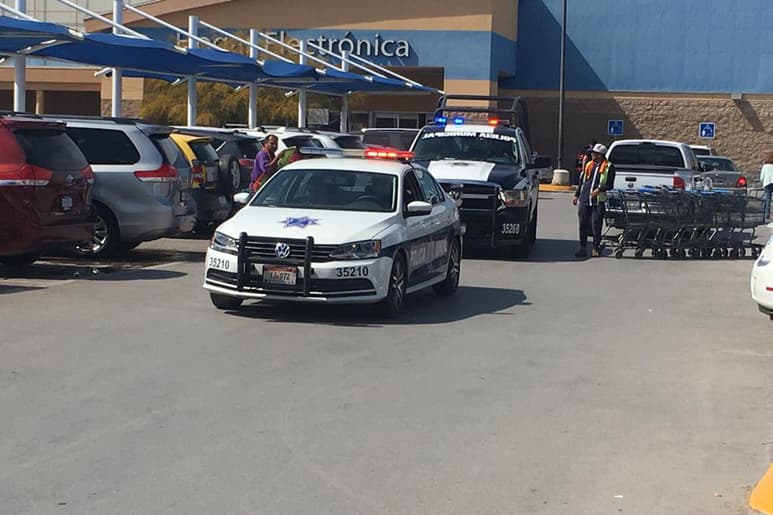 Al lugar acudieron elementos de la Dirección de Seguridad Pública Municipal. (El SIGLO DE TORREÓN)