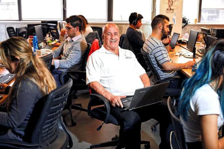 Sólo dos de cada cinco adultos recibe capacitación adecuada para adaptarse a las nuevas condiciones del mercado laboral.