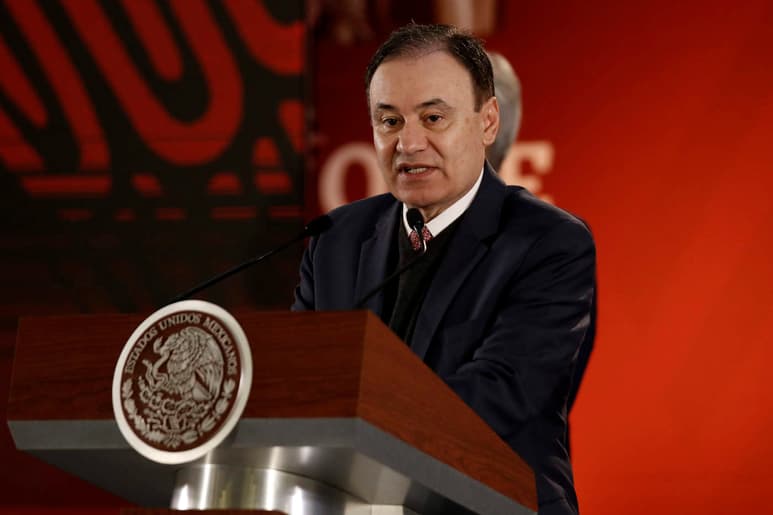 Comentó que si se pasan 35 mil elementos de la Policía Militar se requieren cientos de mandos los cuales 'se llevan muchos años formarlos, consecuentemente será imprescindible que esos mandos de la hoy policía militar pasen a la guardia civil'. (ARCHIVO)