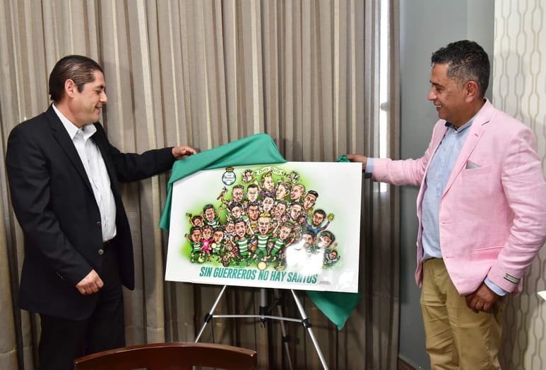 La obra pertenece al afamado caricaturista lagunero Eduardo “Guayo” Valenzuela, quien se desempeña como colaborador en El Siglo de Torreón desde tiempo atrás, aunque más enfocado en los temas políticos y culturales. (ERICK SOTOMAYOR)