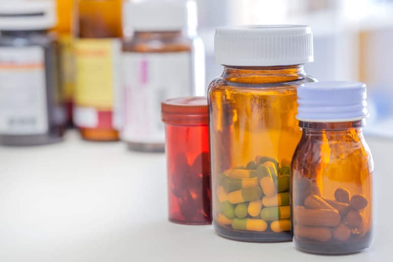 El presidente Andrés Manuel López Obrador afirmó que en el gobierno federal existen monopolios como en la entrega de adjudicaciones para la compra de medicinas, así como en lo que se refiere a alimentos en penales, por lo que se revisará para impedir que esto siga. (ARCHIVO)