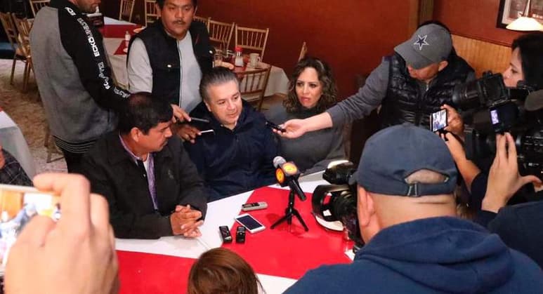 Anuncia Lenin Pérez su adhesión al Frente Común por la Defensa de la Economía de la Región Carbonífera en contra de Comisión Federal de Electricidad. (EL SIGLO DE TORREÓN)