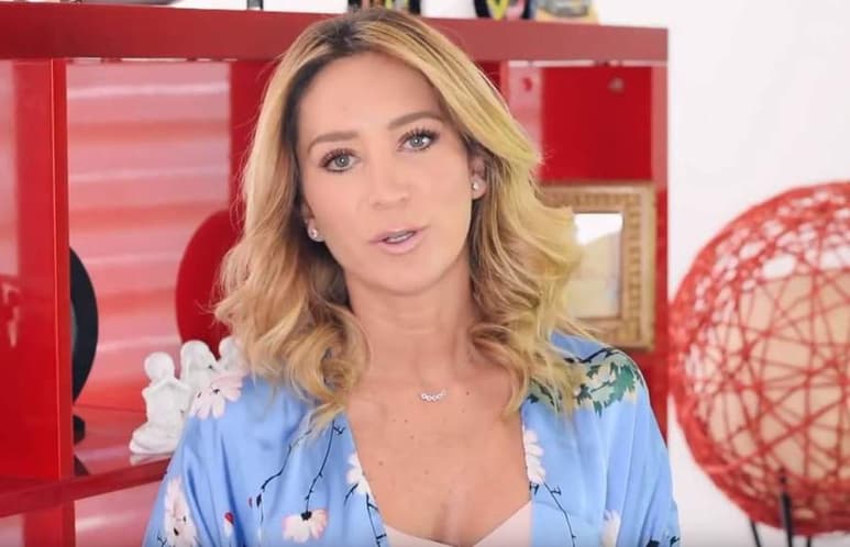 Aseguró que no se arrepiente de lo que ha dicho sobre su divorcio, en público o en sus redes sociales. (ARCHIVO)