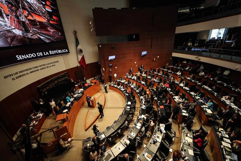 La oposición conformada por PAN, PRI, PRD y Movimiento Ciudadano ha expresado estar a favor de la revocación de mandato, pero no apoya la minuta enviada por la Cámara de Diputados. (EL UNIVERSAL)
