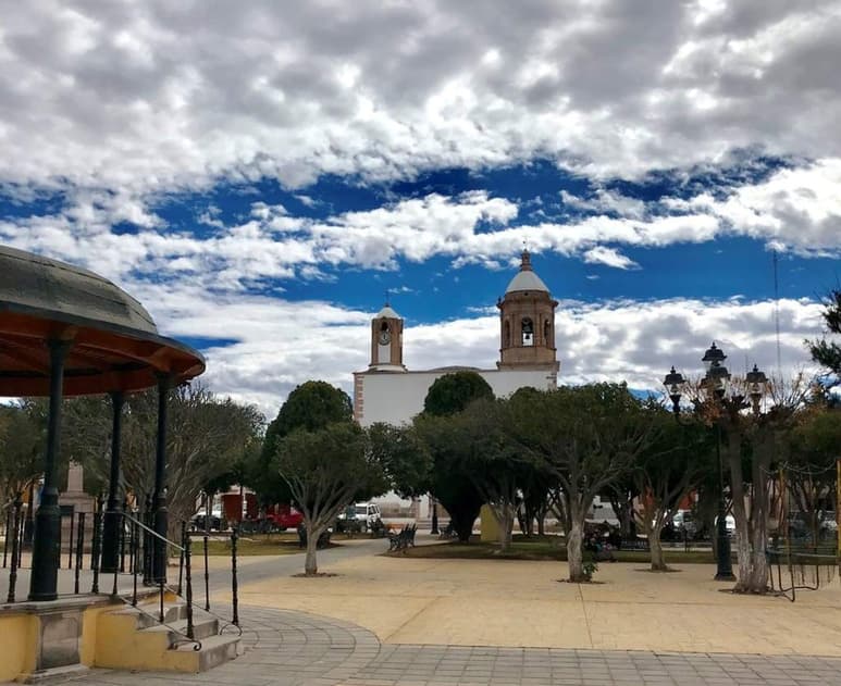 Mexicanos y españoles piden permiso para investigar el lugar resguardado por una antigua hermandad.