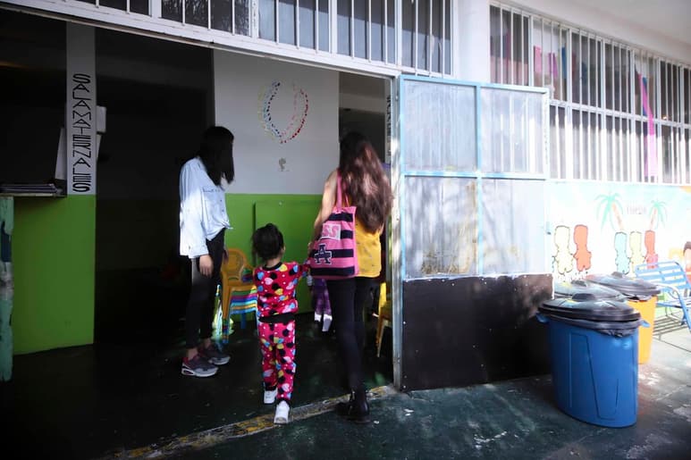 Madres que recibían el apoyo de las estancias infantiles denuncian que no han sido censadas por Bienestar para recibir el nuevo beneficio económico.