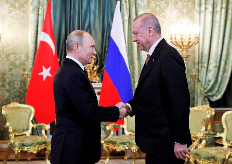 Rusia y Turquía han coordinado su estrategia en Siria, donde forjaron un acuerdo en septiembre para crear una zona desmilitarizada. (EFE)
