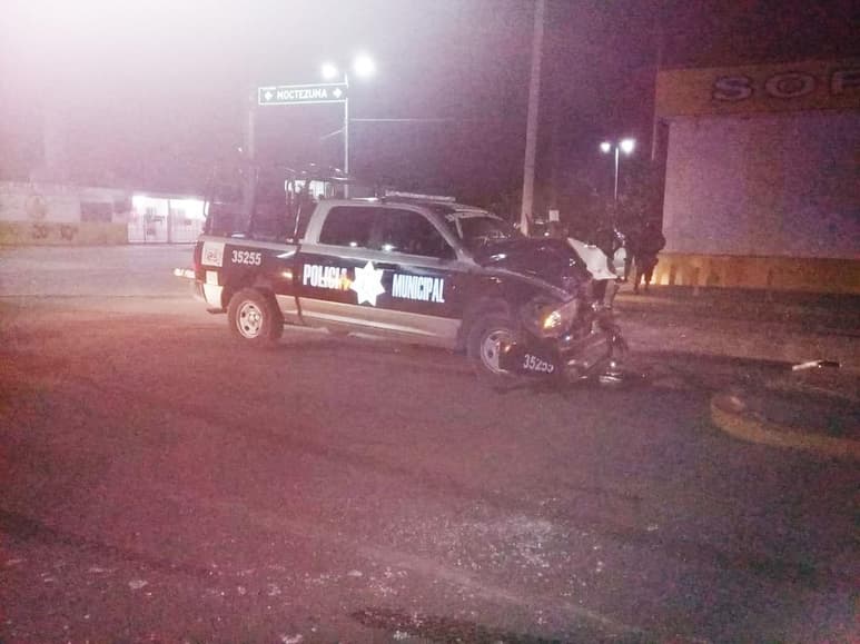 Los agentes no reportaron el accidente y las unidades fueron trasladadas a la DSPM en grúas particulares. (EL SIGLO DE TORREÓN)