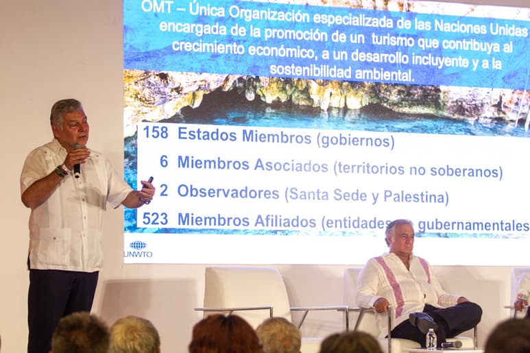 Jaime Cabal Sanclemente, secretario general adjunto de la OMT ofreció una conferencia magistral dentro del Tianguis. (ARCHIVO)
